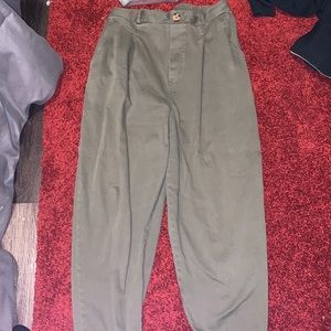 Wild fable green khaki pants.